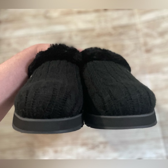 NWOT Skechers Women's Ice Angel Slipper Shoes Black 9 - Picture 10 of 16